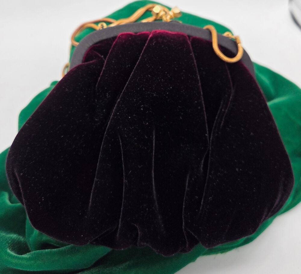 Vintage Vanessa Paris New York London Burgundy Velvet Evening Bag Clutch Gold